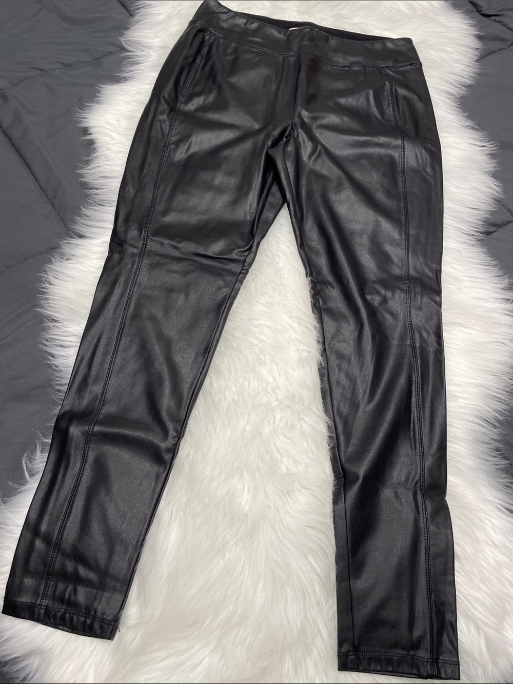 Mudd Black Faux Leather Skinny Pants L59